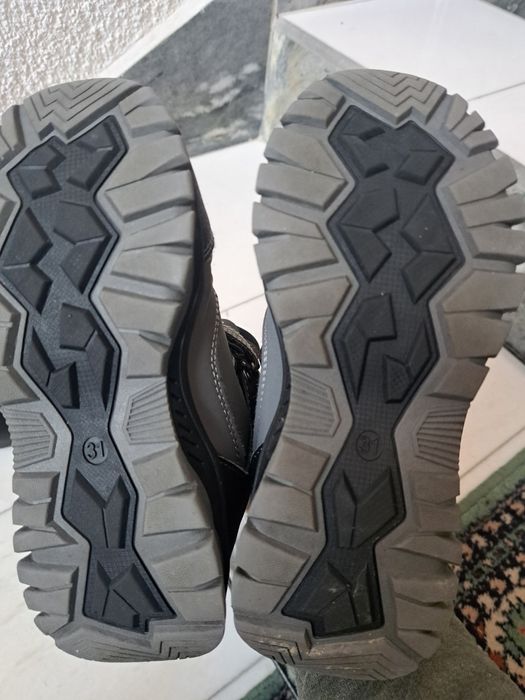 Детски зимни боти