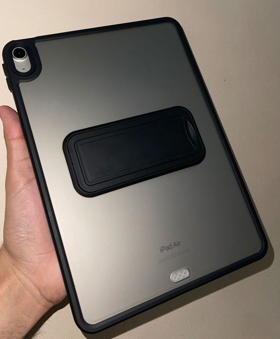 ipad Air 5th 2022 (M1 64gb) wifi urgently