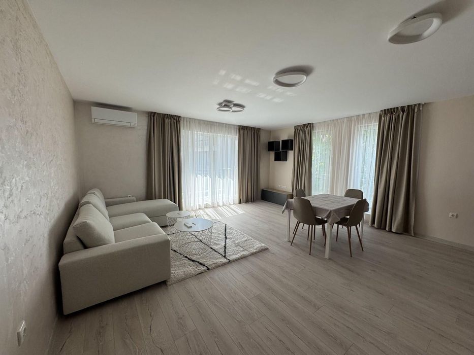 Дава се под наем Тристаен апартамент в Пловдив, Кършияка - 130 кв.м за 765 € - Снимка #2