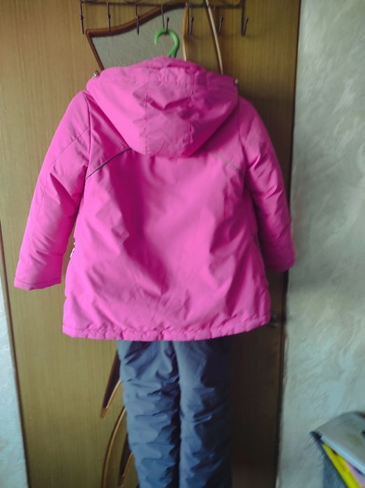 Детский зимний лыжник