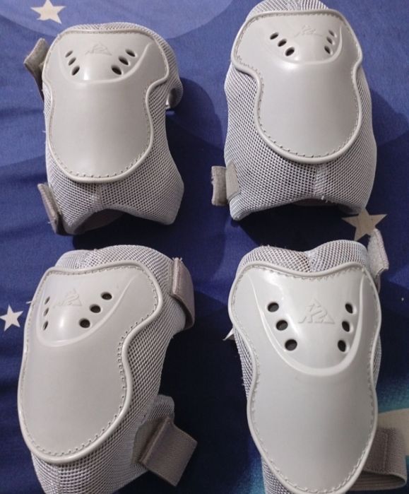 Vând 2 Seturi Genunchiere K2