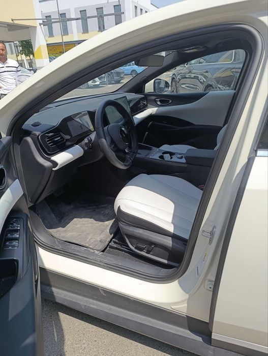 BYD Seal 2025 — 2