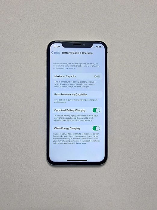 iPhone X Alb 64 / 256 GB, ca nou, Bateria 100%, liber de retea