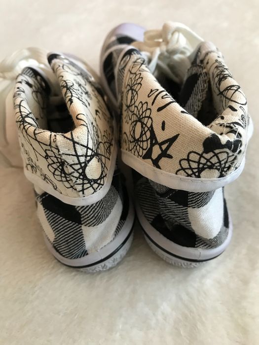 Спортни дамски обувки 37 номер