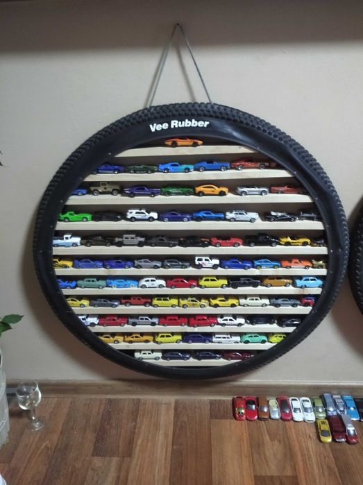 Етажерка рафт за детски колички