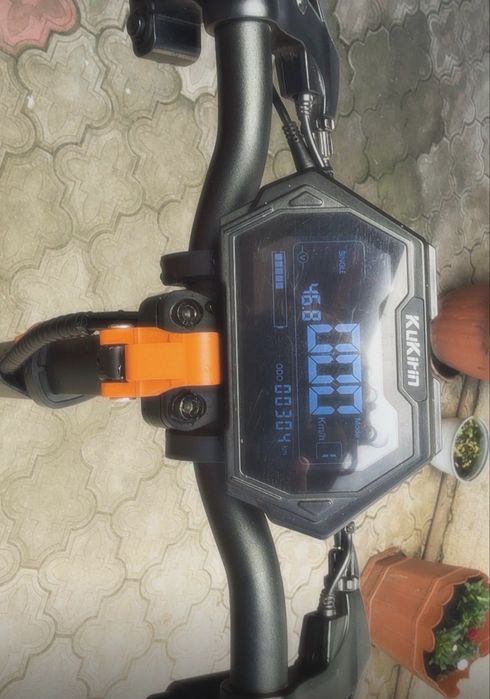 Kukirin G2 MAX folosita de cate-va ori