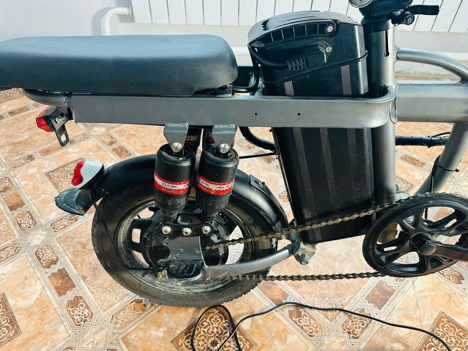 Скутер электронный продаётся