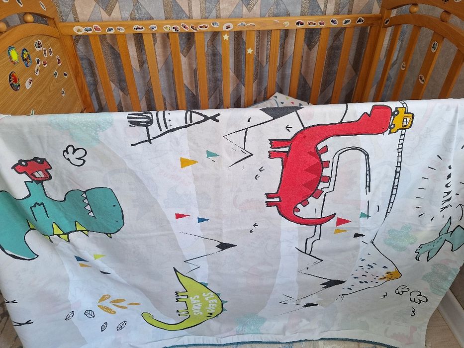 Детская кровать с матрасом