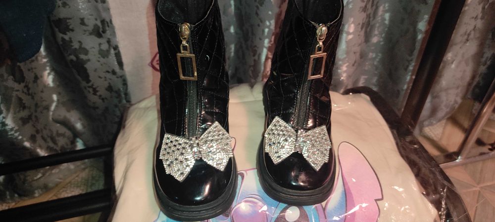 Ghetuțe lăcuite 31