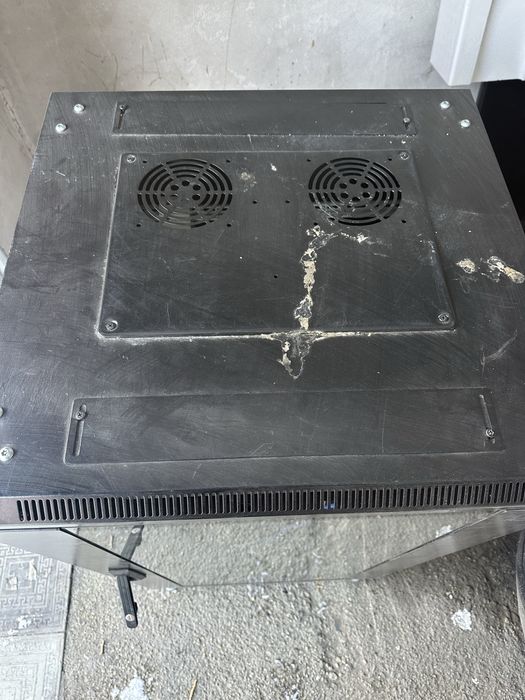 Шкаф серверный