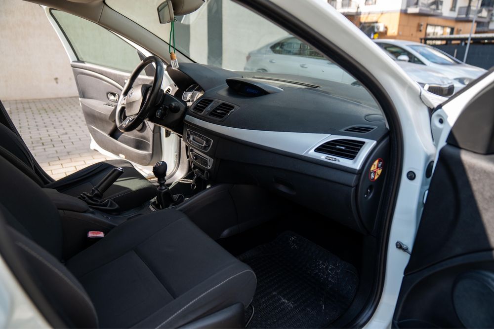 Vand Renault Megane 3 1.5 DCI