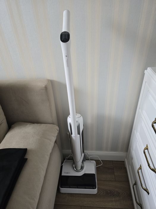 Aspirator cu spălare Rowenta X-Clean 10