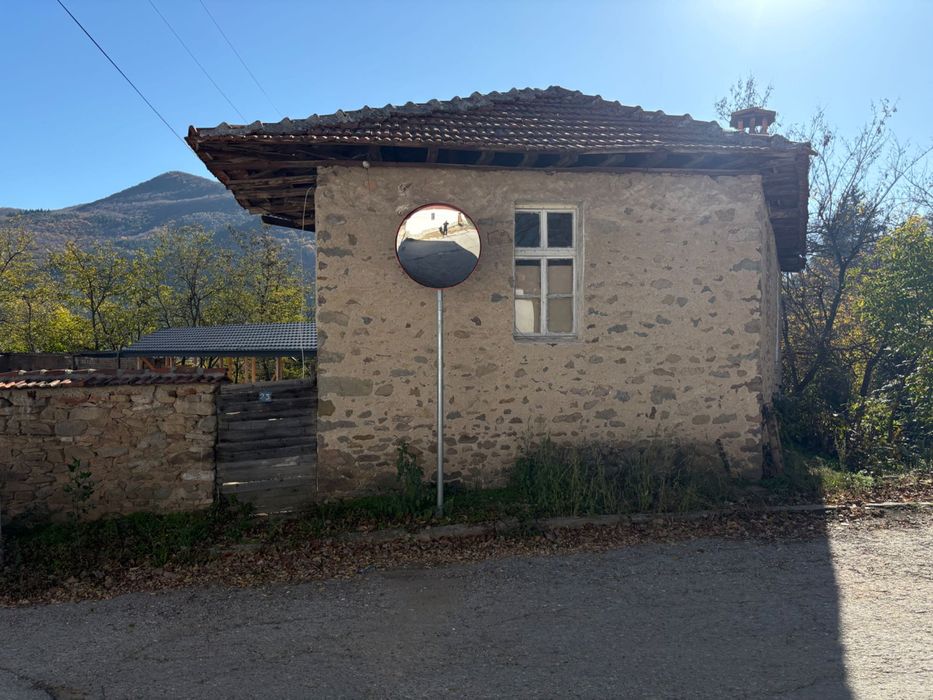 Продава се Къща в с. Тополово, Област Пловдив - 230 кв.м за 305 €/кв.м - Снимка #1