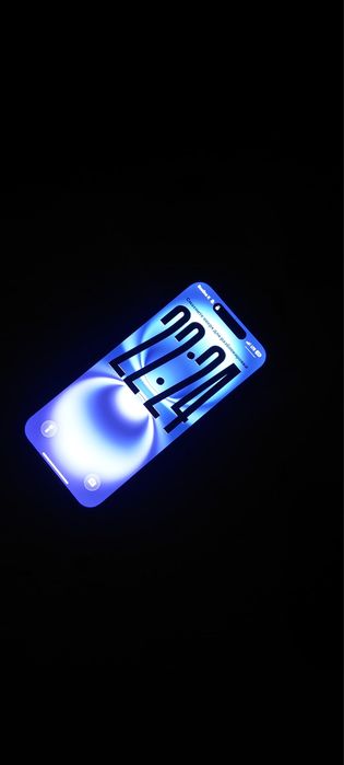 iPhone 16 Black Grey