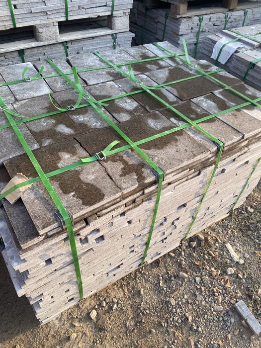 Гранит плита обрезки для терасс, лестниц. Курты