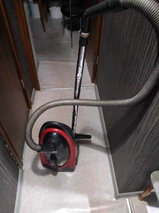 Пылесос "Panasonic" 1600 Вт с режимом выдува