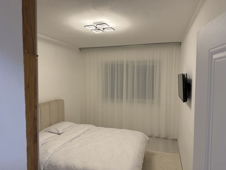 Apartament nou de inchiriat. Prima inchiriere.