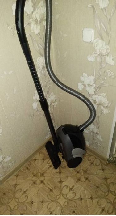 Продам пылесос неработает