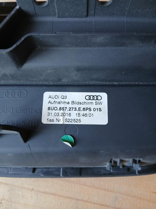 Display/Navigatie Audi Q3 8U, 8Ub, 8Ug 2011 - 2018 Cu Defect