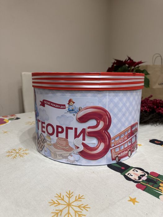 Картонена/хартиена торта