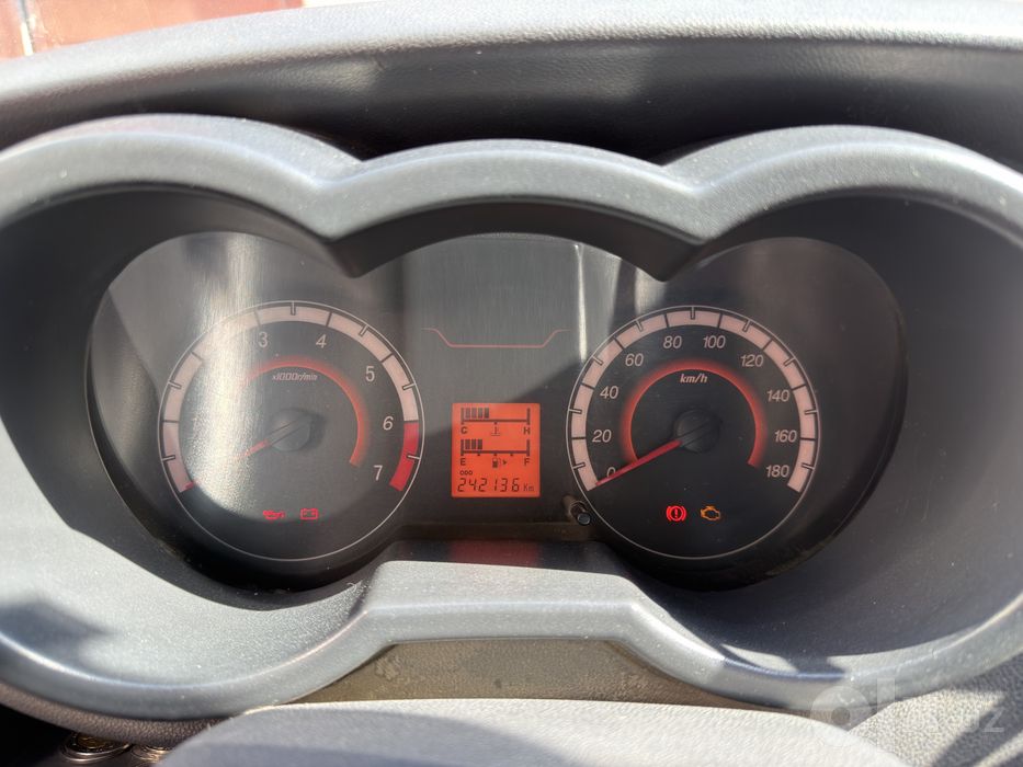 Changan 98 sotiladi