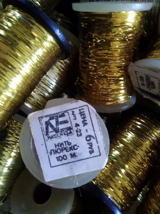 Нитки люрекс, серебряного цвета