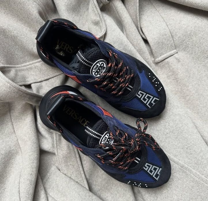adidasi Versace Chain Reaction