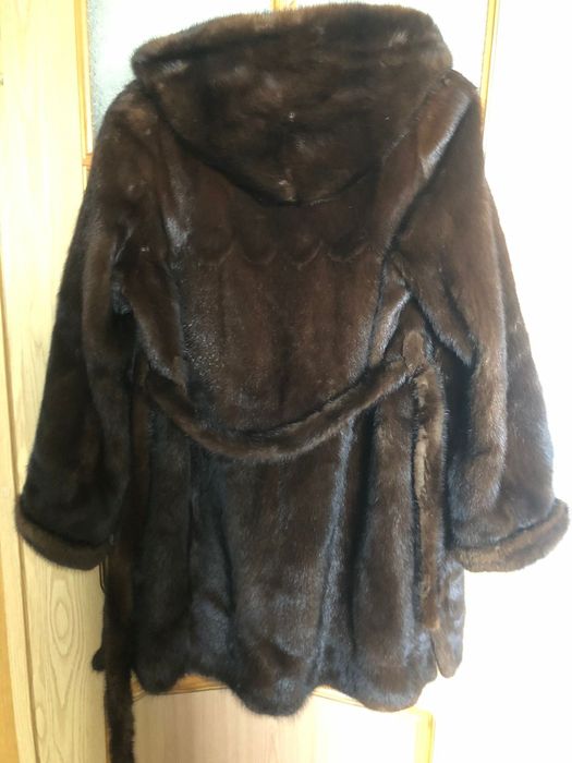 Шуба норковая б/у