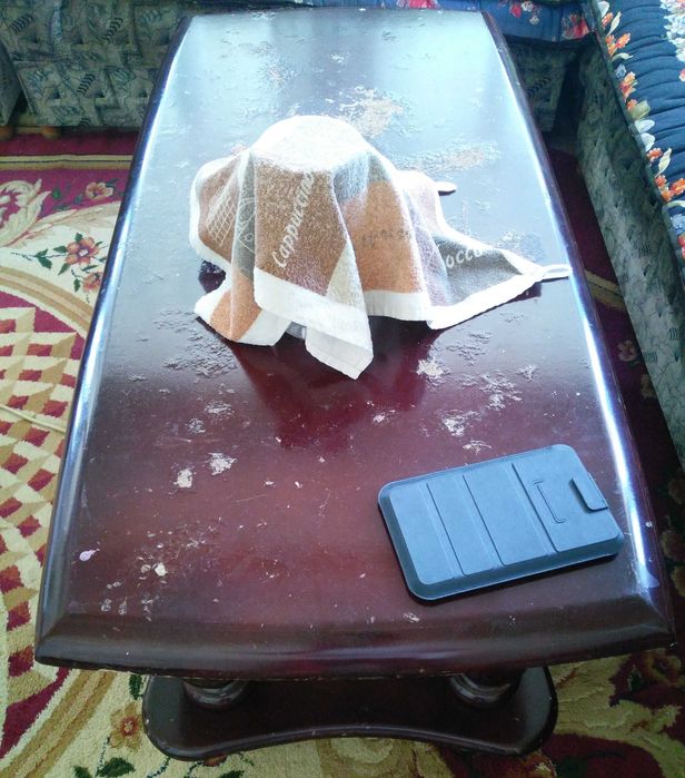 журнальный столик