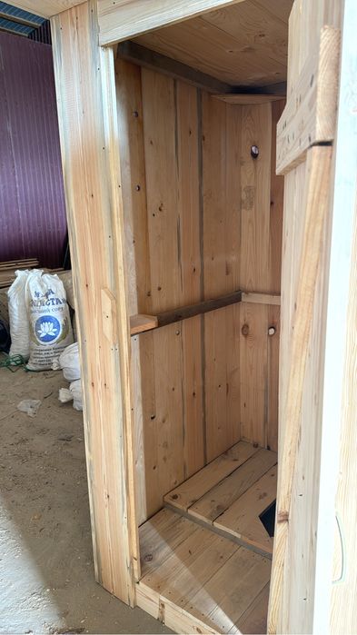 Туалет уличный деревянный