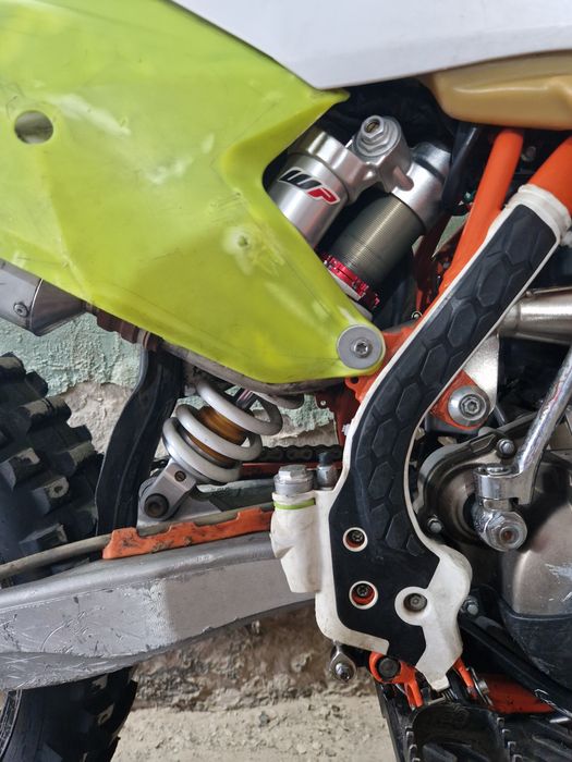 Kews k16 2T. Эндуро мотоцикл аналог KTM