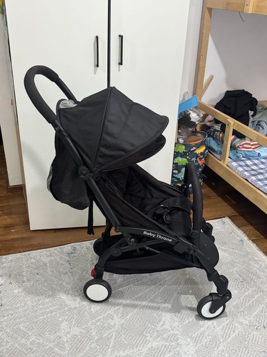Продам прогулочная коляска легкая