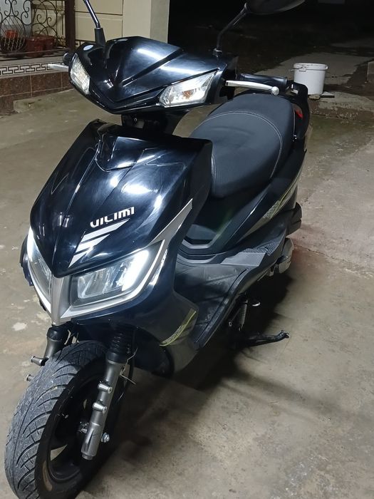 Скутер мопед 689