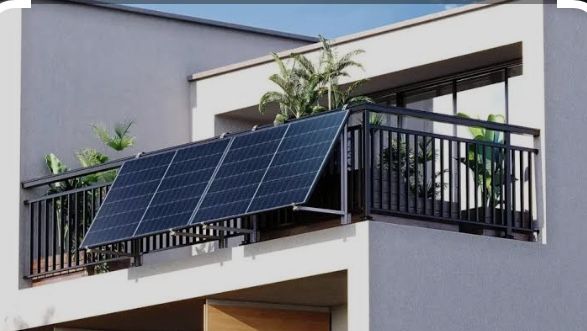 Panouri fotovoltaice montare in balcon