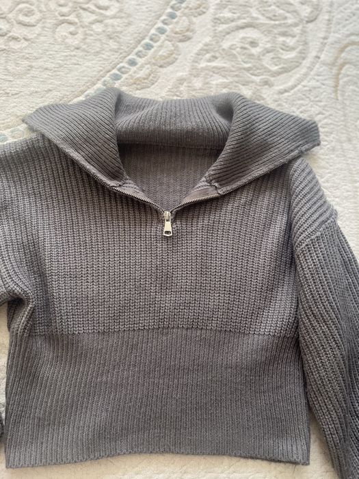 Вся одежда по 2500