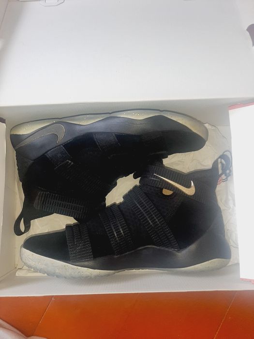 Nike LeBron 11 "Final"