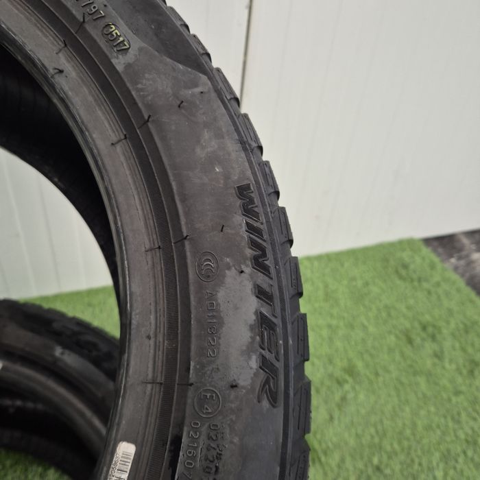 245 45 18 Pirelli m+s