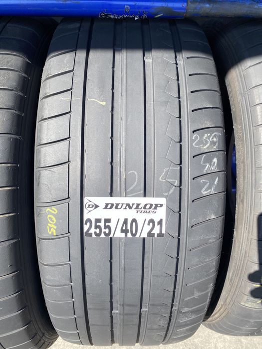 255/40/21 Dunlop Vara