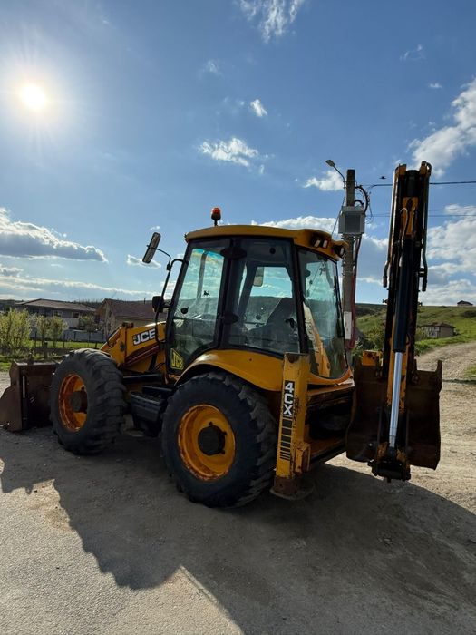 Buldoexcavator JCB 4CX  An 2008