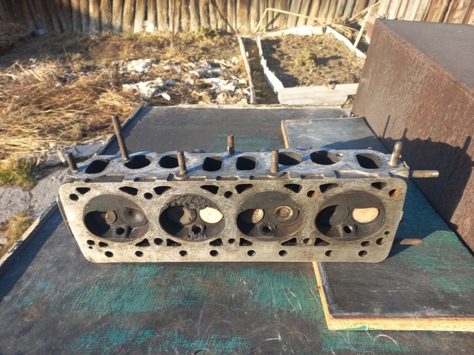 Продам головку уаз