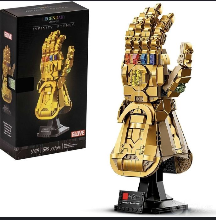 Коллекционный конструктор Перчатка Бесконечности Marvel (590 дет.)