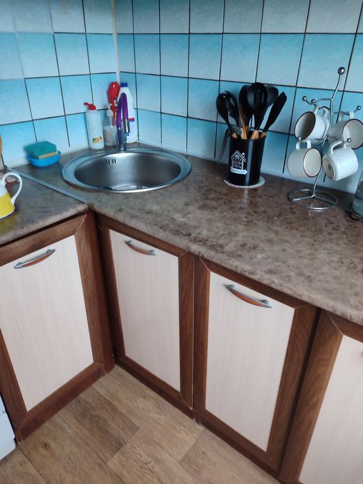 Срочно продам кухню