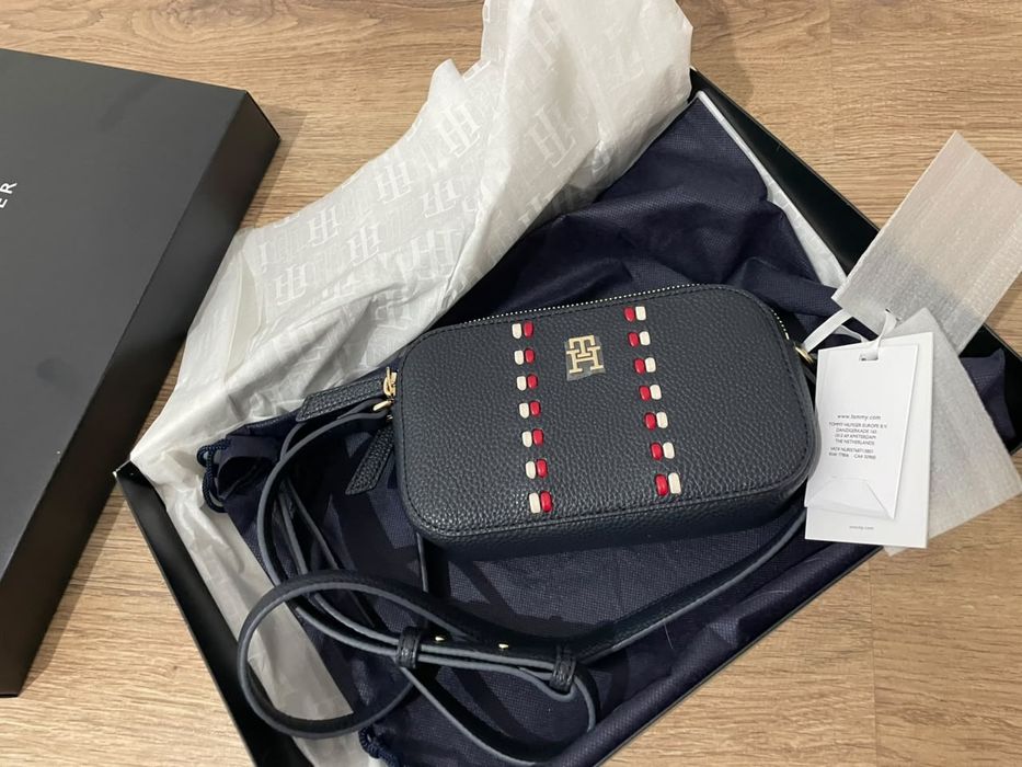Сумка Tommy Hilfiger