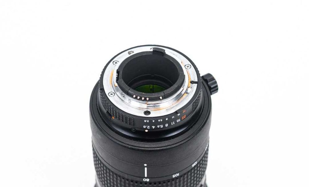 Nikon AF 80-200 mm f/2.8D ED