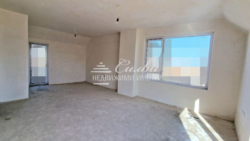 Продава се Двустаен апартамент в Шумен, Добруджански - 71 кв.м за 1257 €/кв.м - Снимка #1