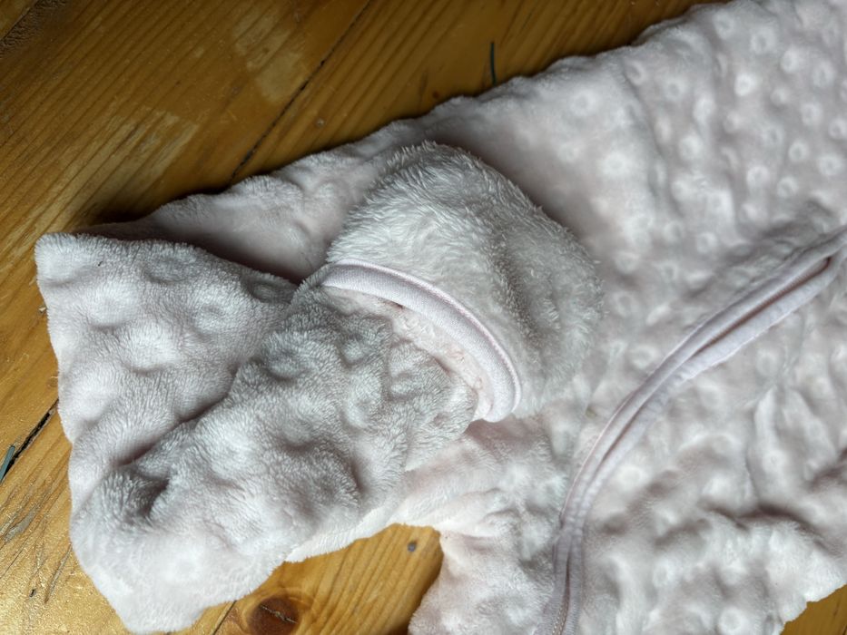 Salopeta din plus marimea 80, 6-12 luni, mansete reversibile