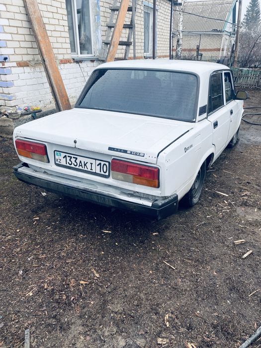 Продам ваз 2107