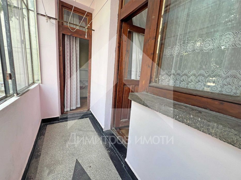 Продава се Четиристаен апартамент в Нови пазар - 94 кв.м за 798 €/кв.м - Снимка #16