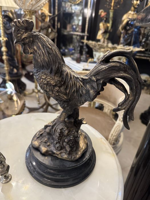 Statueta bronz masiv