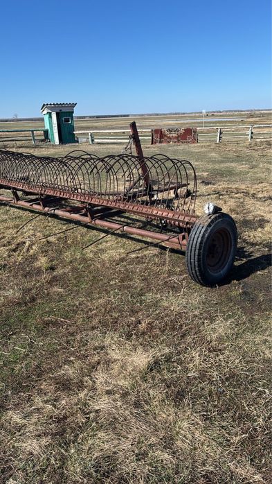 Продаю трактор !!!